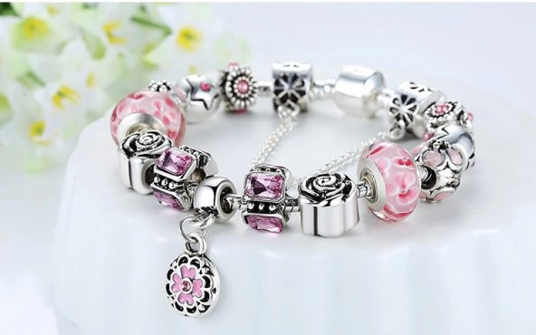Worldshop COLLECTİOS CHARM BİLEKLİK PEMBE CHARMLI, AHŞAP KUTU İÇERİSİNDE ürün görseli 1