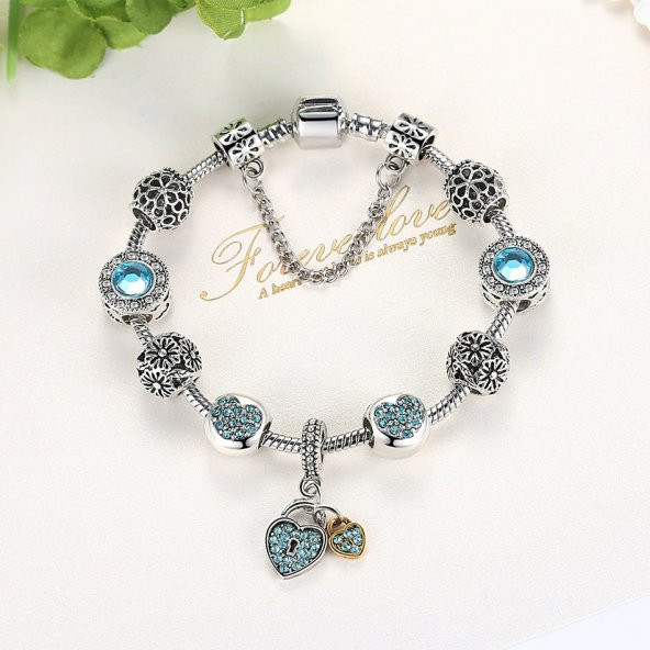 Worldshop PANDORA, TARZ TREND MAVİ KALP CHARM BİLEKLİK, AHŞAP KUTU İÇERİSİNDE ürün görseli 1