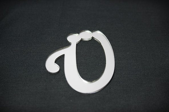 Benim Marifetlerim Ü Harfi Gümüş Aynalı Pleksi 4 cm ürün görseli 1