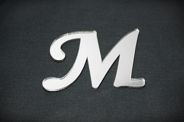 Benim Marifetlerim M Harfi Gümüş Aynalı Pleksi 4 cm ürün görseli 1