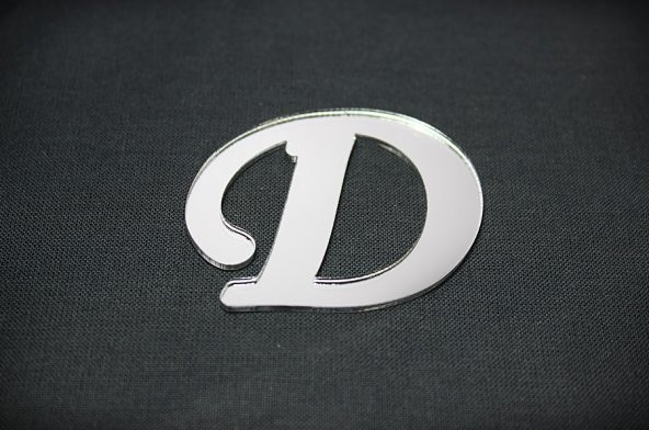 Benim Marifetlerim D Harfi Gümüş Aynalı Pleksi 4 cm ürün görseli 1
