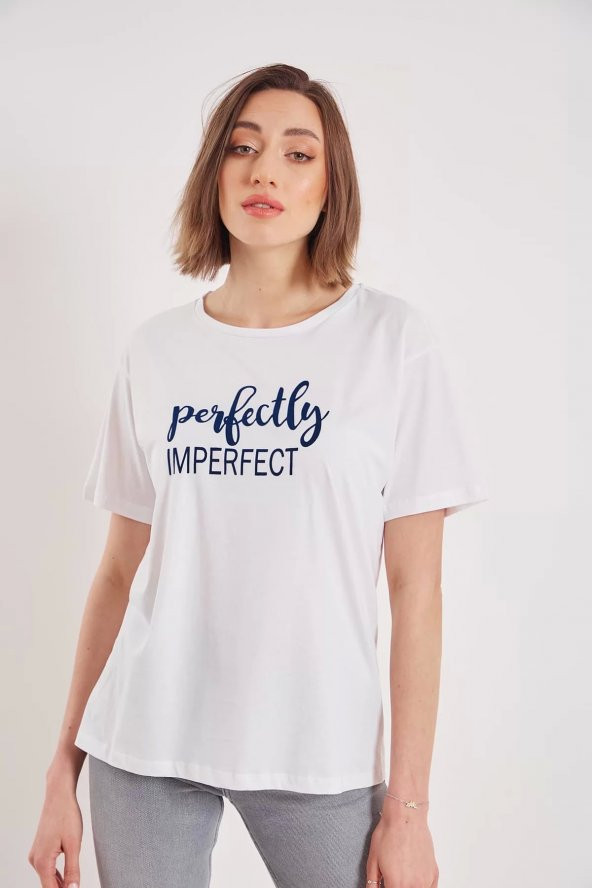 Kadın Beyaz Perfectly Yazı Baskılı T-shirt ürün görseli 1