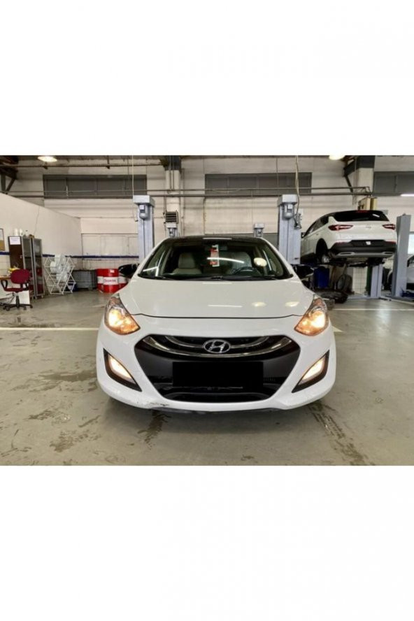 Hyundai I30 Batman Ayna Kapağı Plastik Piano Black Yarasa Ayna ürün görseli 1