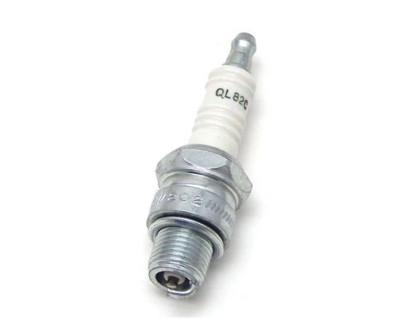 Champion Buji QL82C ürün görseli 1
