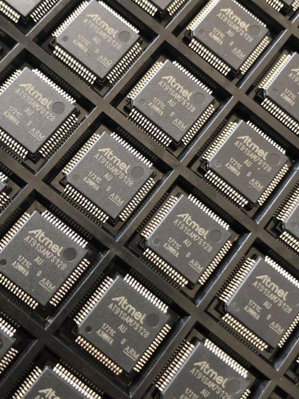 Atmel AT91SAM7S128 AU Mikroçip Entegre ürün görseli 1