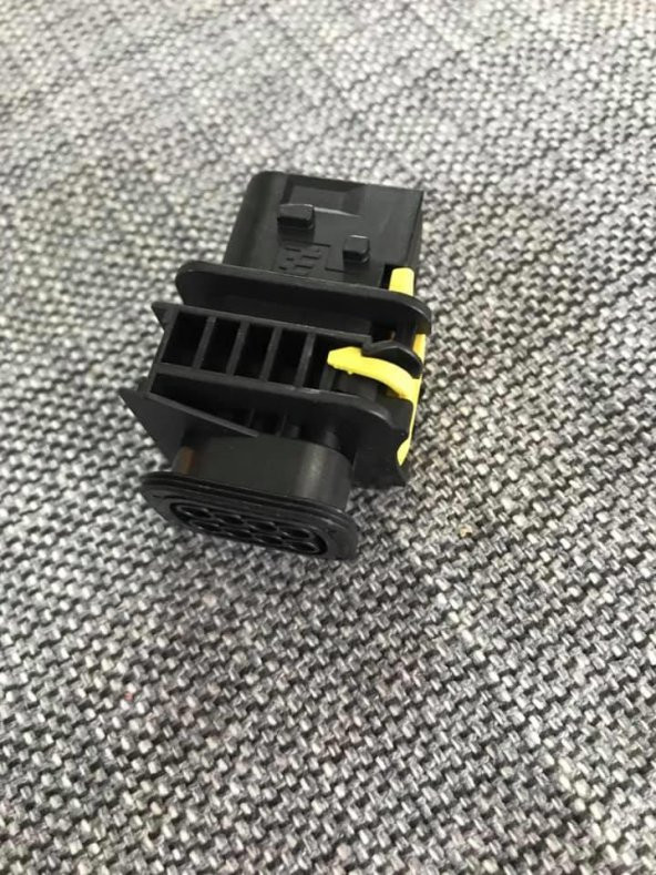 TE 1-1564512-1 Otomotiv Konnektör 8Pos Tab 1.6x0,6 ürün görseli 1
