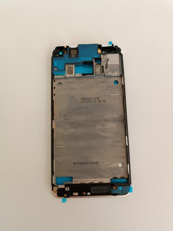 HTC One M7 Orta Kasa Ön Kapak Gümüş - Resim 3