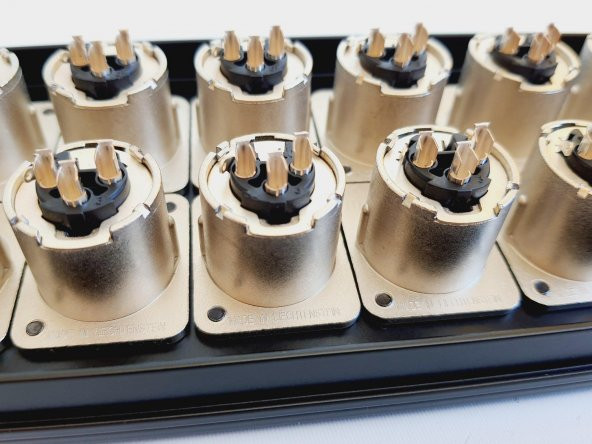 Argosy 32 Port Dişi Xlr Patchbay Panel DP-00-5032 - Resim 5