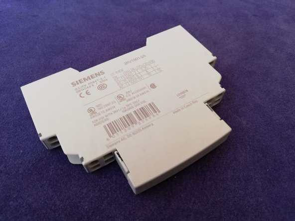 Siemens 3RV1901-2A Yardımcı Anahtarlama ürün görseli 1
