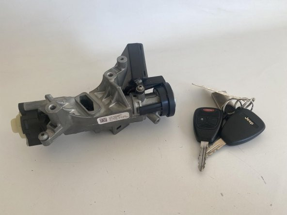 Jeep Wrangler 2013 Kontak Kilidi 05057296AM Çıkma Parça ürün görseli 1