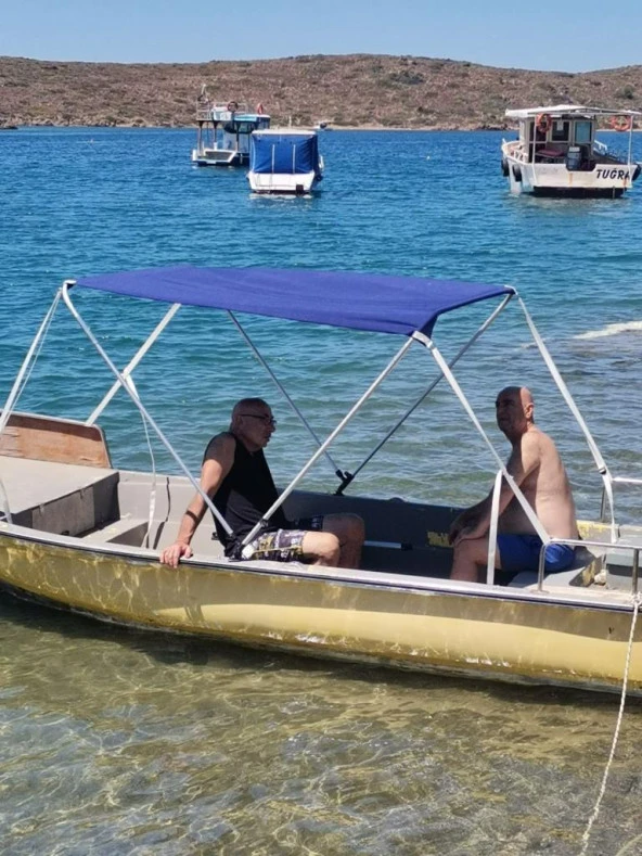 Katlanabilir 2 Kollu Tekne ve Bot Tentesi ( Lacivert En : 150 cm ) ürün görseli 1