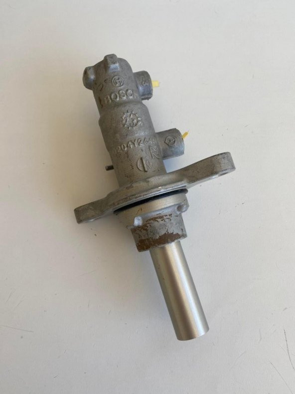 Bosch 0204Y24450 Toyota Verso Fren Ana Silindiri (KUTUSUZ) ürün görseli 1