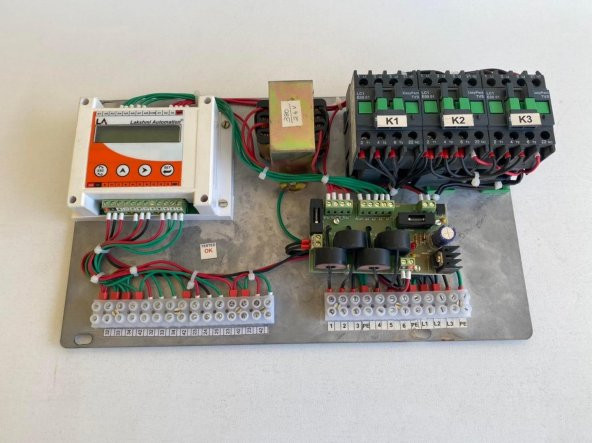 Lakshmi Automation 8 Kanallı Dijital Koruma Kontrol Paneli ürün görseli 1