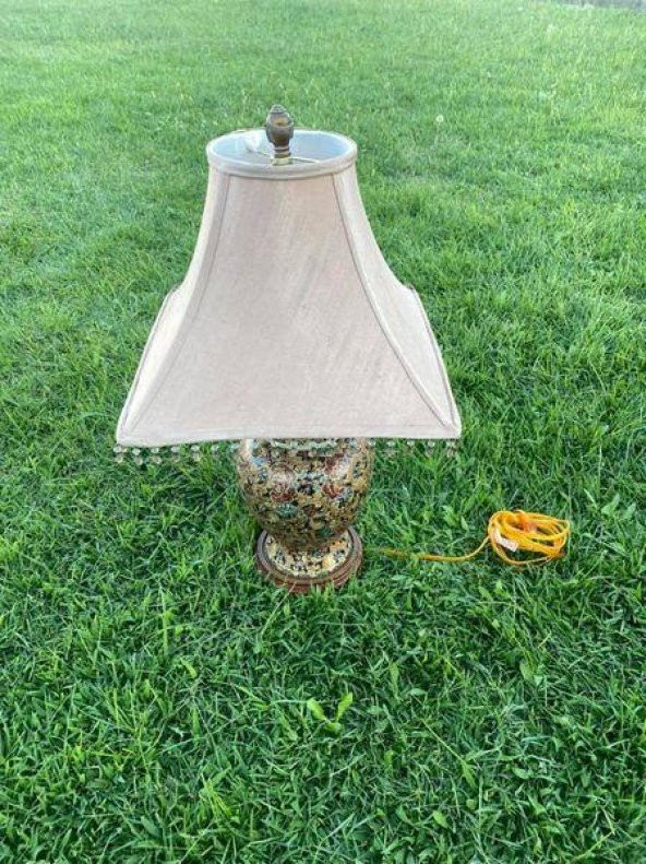 Çiçek Motifli Porselen Abajur 65 cm ürün görseli 1