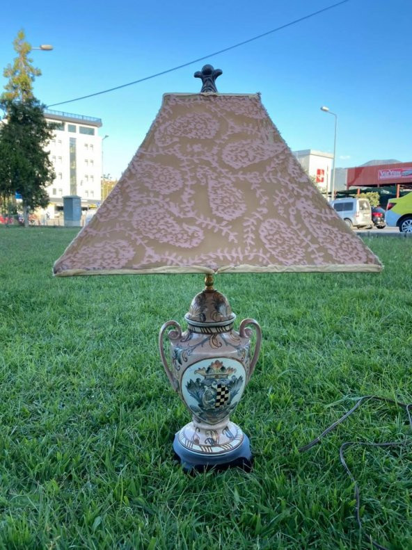 Kuş Motifli Porselen Abajur 70 cm ürün görseli 1