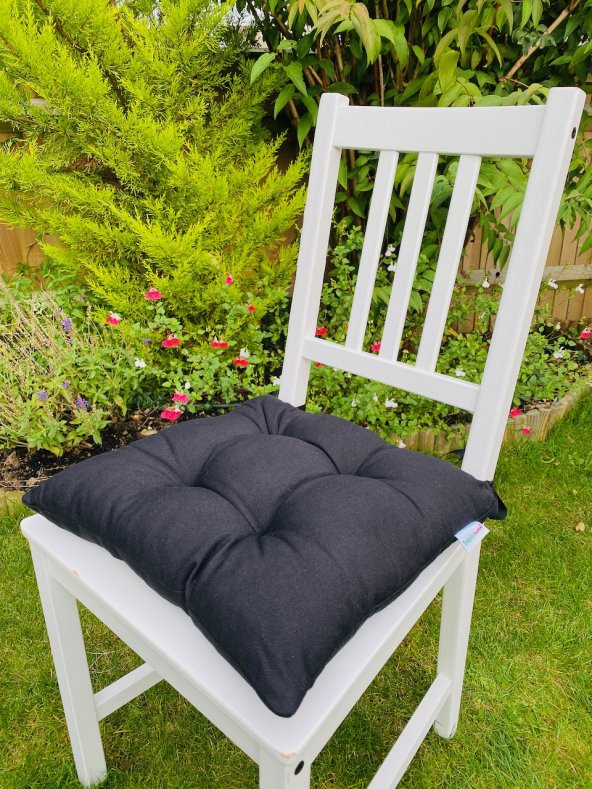 Siyah Sandalye Minderi, Pamuklu Kumaş Pofidik Kare Dekoratif Sandalye Sırt Minderi 40x40 cm ürün görseli 1