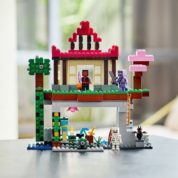 Orjinal Lego Minecraft Eğitim Alanı 21183 - Resim 5