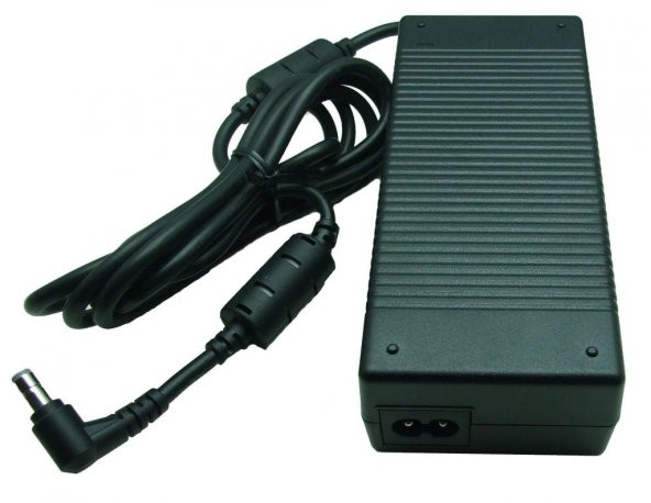 19 Volt 6.32 Amper Asus ve Toshiba Notebook Adaptör ürün görseli 1