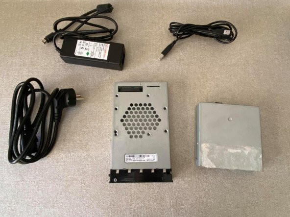 Harddisk Okuyucu ve Taşıyıcı 6601-7100-0500 - Hdd Dataport ürün görseli 1