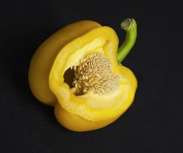 Tohum Dünyam 20 Adet Organic Canary Yellow Bell Biber Tohumu ürün görseli 1