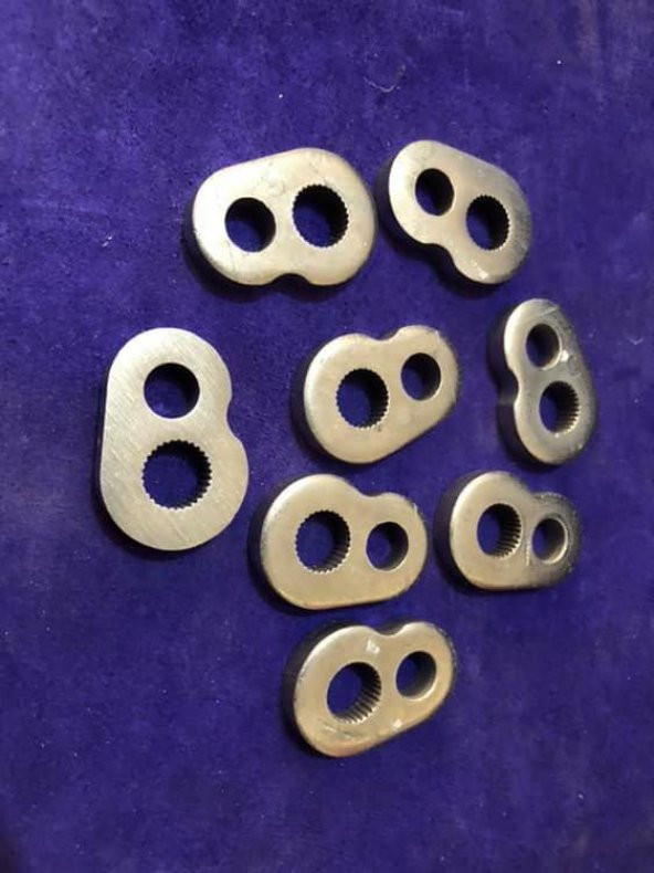 8 Adet Otomotiv Sanayi Metal Pul ürün görseli 1
