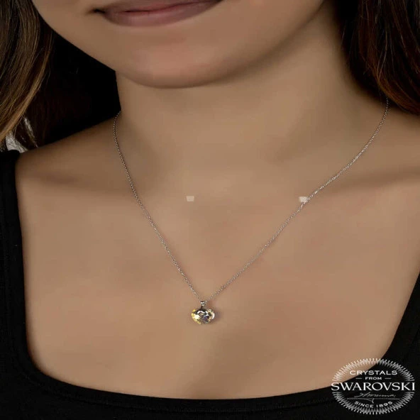 Swarovski Crystal Taşlı Gümüş Kalp Kadın Kolye ürün görseli 1