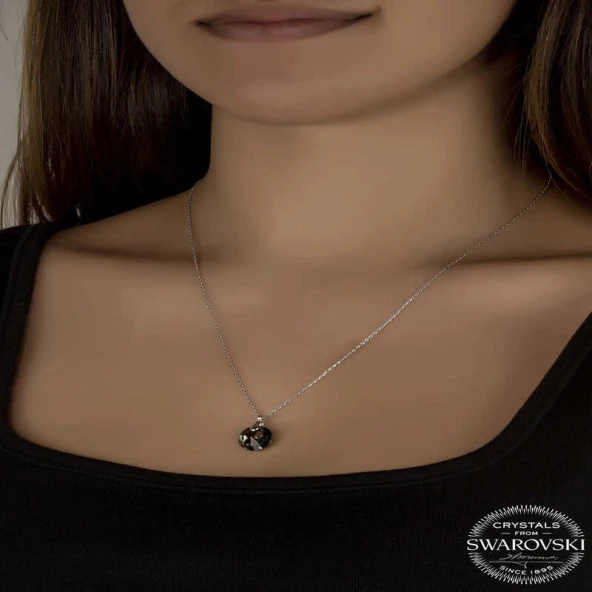 Swarovski Crystal İris Yeşil Taşlı Gümüş Kadın Kolye ürün görseli 1
