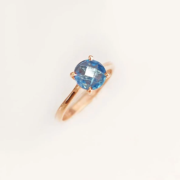 14k Altın Mavi Topaz Taşlı Yüzük ürün görseli 1