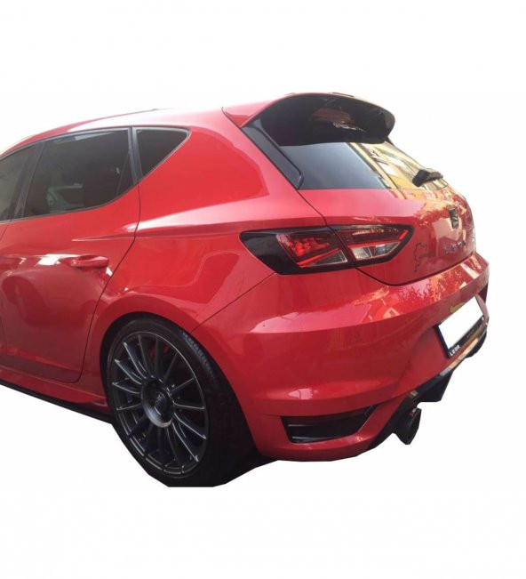 Seat Leon MK3 5F (2013-2019) Style - FR - Xcellence Uyumlu  Arka Cam Çıtası ürün görseli 1