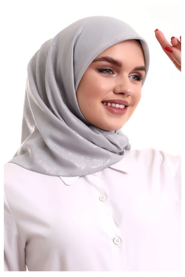 Kofra Desenli Baş Örtü - Gri - Resim 3