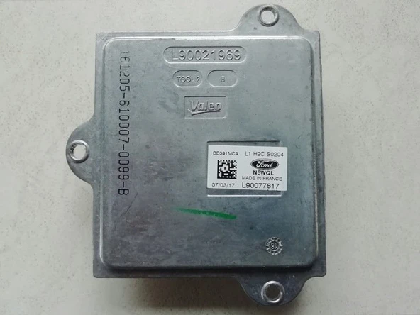 Ford Fusion 2017-18  Xenon Far Beyni Orj,L90077817 ürün görseli 1