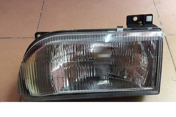 Kia Pride 99-01 Sedan 1.3L Bnz Sağ Far İthal ürün görseli 1