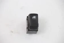 Kia Sportage 07-09 Arka Kapı Cam Acma Dugm.Sag ürün görseli 1