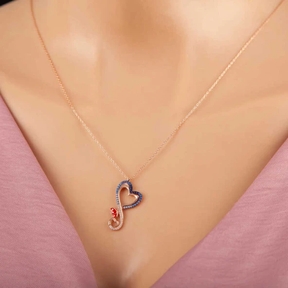 Gümüş Rose Kalpli Kelebek Kadın Kolye ürün görseli 1