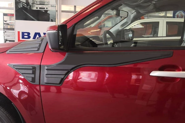 Isuzu D-Max Kapı Dodik Yarasa Set 6 Parça 2020 ve Sonrası - Resim 3
