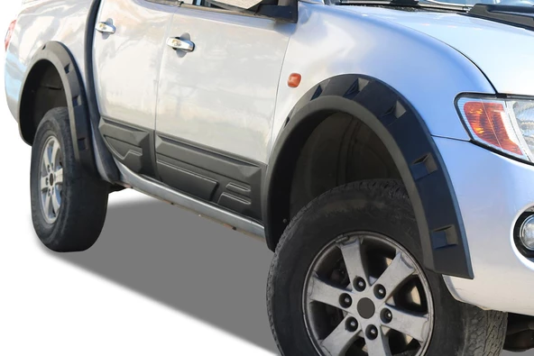 Mitsubishi L200 Çamurluk Dodik Seti 4 Parça Abs 2006-2015 Arası ürün görseli 1