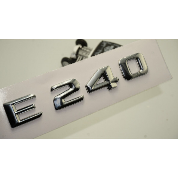 Benz E240 Bagaj Krom Metal 3M 3D Yazı Logo ürün görseli 1