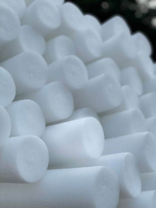 10 Adet Beyaz Renk Yüzme Makarnası, Deniz ve Havuz Makarnası, Köpük Sosis ürün görseli 1