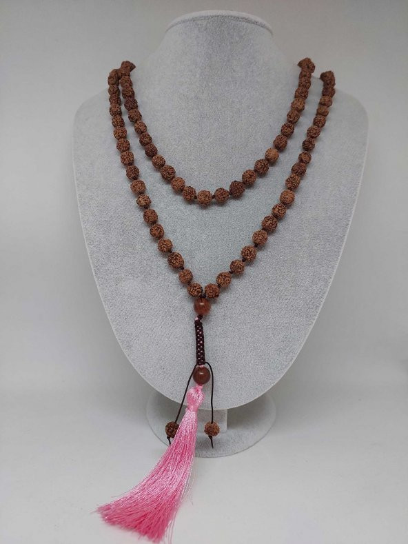 Rudraksha Tohumlu Pembe Püsküllü 108lik Ara Düğümlü El Yapımı Mala Kolye ürün görseli 1