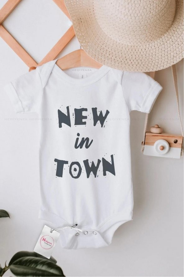 New in Town Hediyenza Özel Tasarım Bebek Zıbın Pamuklu Çıtçıtlı Body Bebek Hediye ürün görseli 1