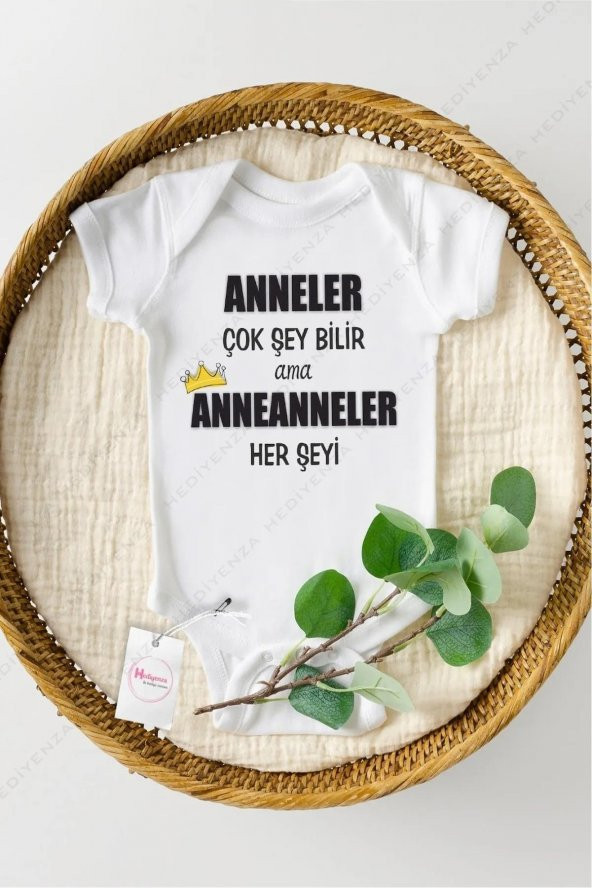 Anneler Çok Şey Bilir ama Anneanneler Her Şeyi Hediyenza Özel Tasarım Bebek Zıbın Pamuklu Çıtçıtlı Body ürün görseli 1