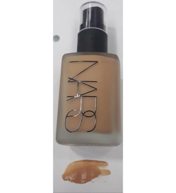 Nars Sheer Matte Fondöten Refill Syracuse Med/Dark1 ürün görseli 1