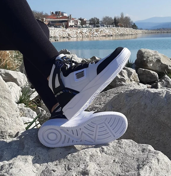 Dunlop 2243 Beyaz-Siyah Fuspetli Ortapedik Boğazlı Spor Ayakkabı ürün görseli 1