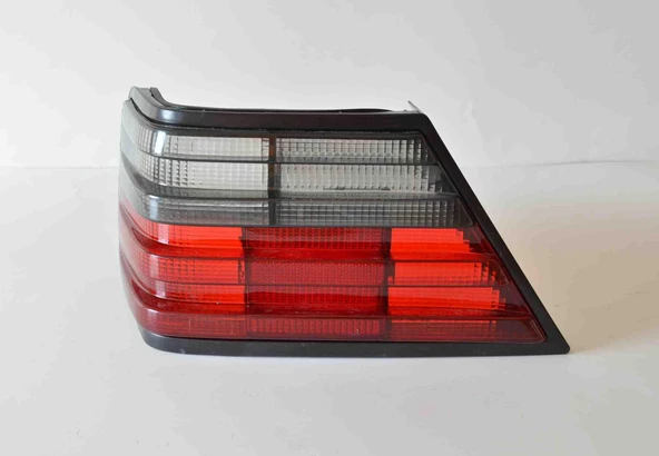 MERCEDES W124 STOP CAMI SOL YENİ MODEL ürün görseli 1