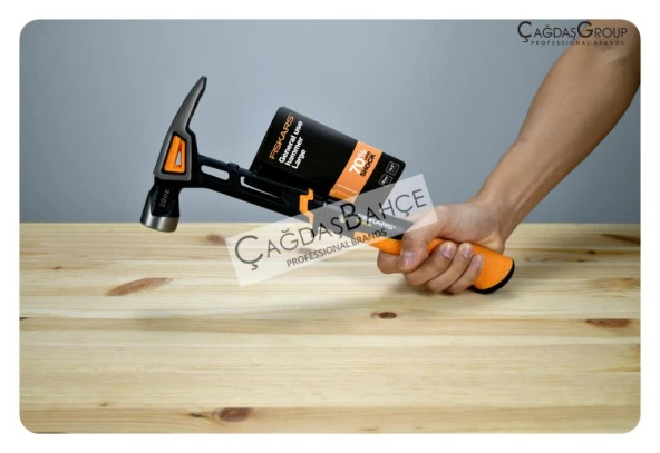 Fiskars Professional Çekiç-L 900G 1020214 - Resim 2