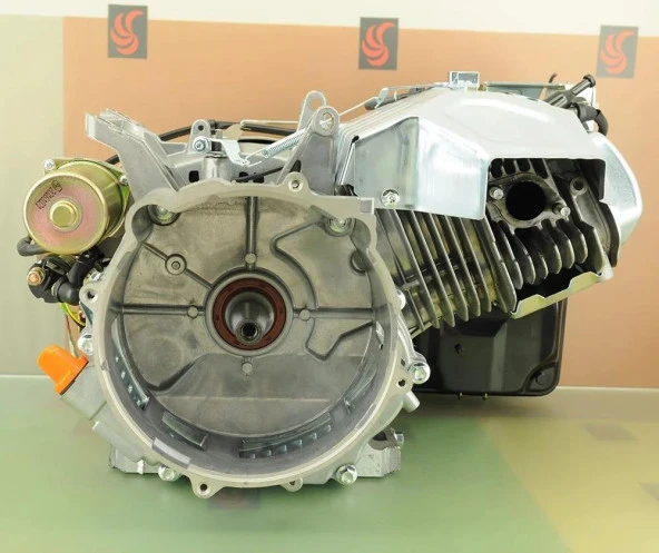 GoldMoto GM440JE Benzinli Motor Jeneratör Tip 15 Hp Marşlı ürün görseli 1