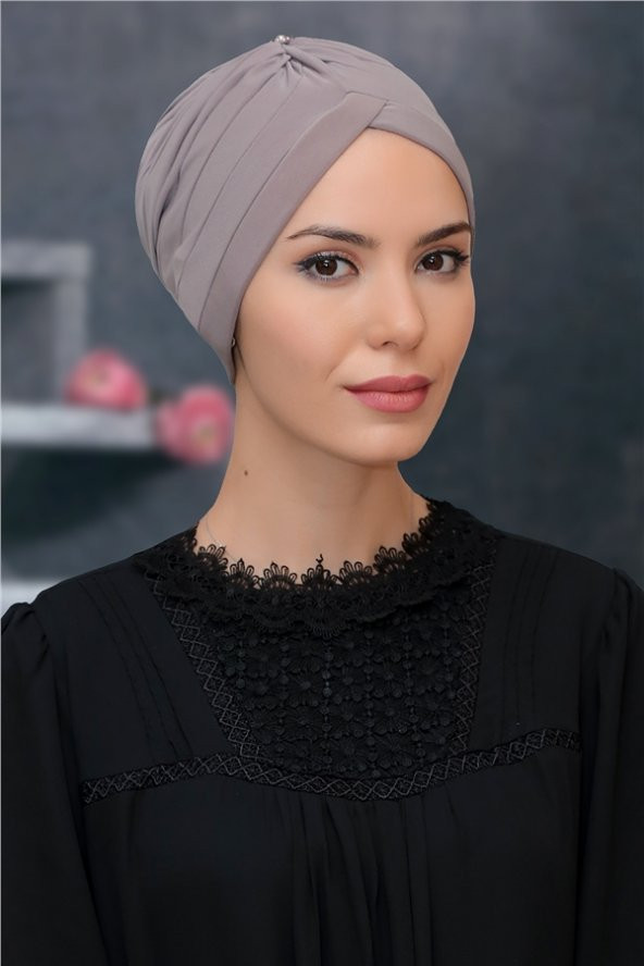 Vizon Pratik Hazır Geçmeli Tesettür Bone Sandy Kumaş Taçlı Büzgülü 1208_10 ürün görseli 1