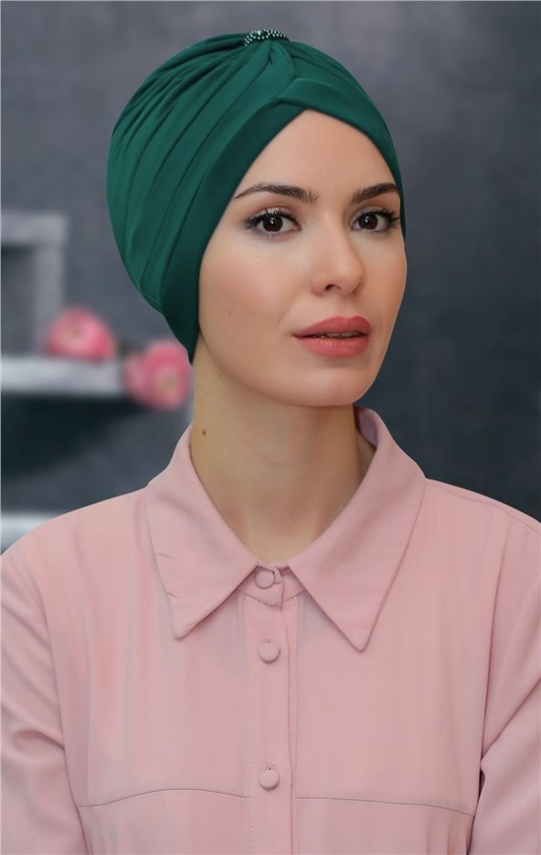 Zümrüt Pratik Hazır Geçmeli Tesettür Bone Sandy Kumaş Taçlı Büzgülü 1208_37 ürün görseli 1