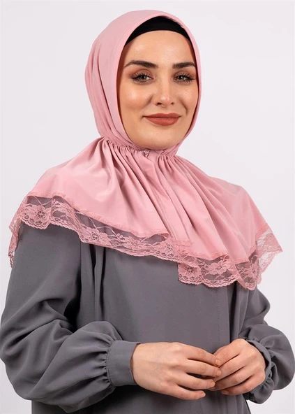 Pudra Pratik Hazır Geçmeli Tesettür Eşarp Viskon Kumaş Çıtçıtlı Dantelli 2105_06 ürün görseli 1