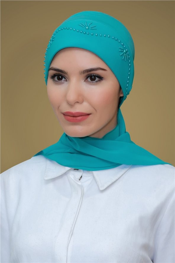 P. Yeşili Pratik Hazır Geçmeli Tesettür Bone Sandy Kumaş Güllü İşlemeli Şifon Atkılı 1206A_19 ürün görseli 1